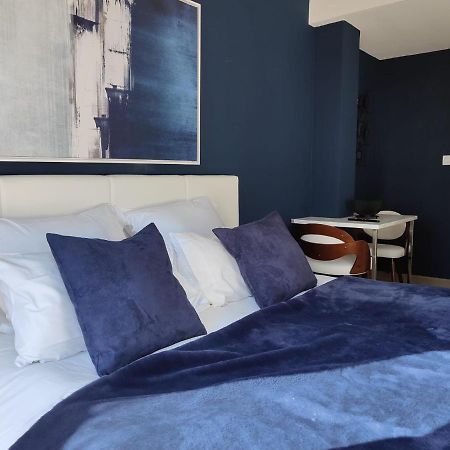 Suites Jm - Les Pins Marines - Jacuzzi & Vue Mer Bandol Esterno foto